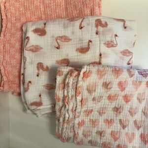 Aden + Anais • Swaddle Blankets • One Size • Gently Used